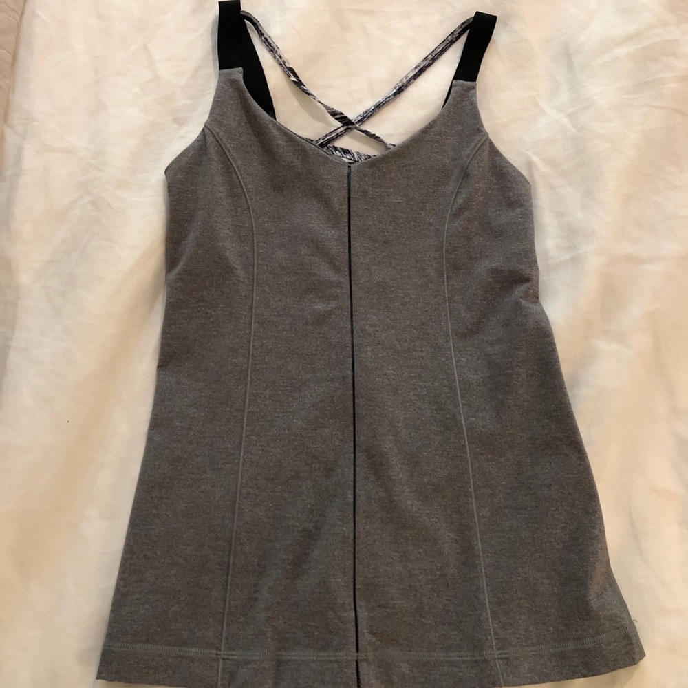 Lululemon tank top